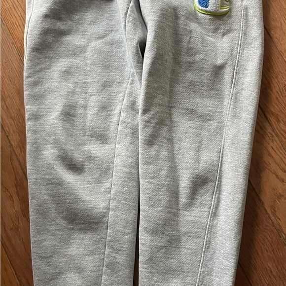 Champion Big C Chenille Logo Sweatpants - Picture 5 of 5